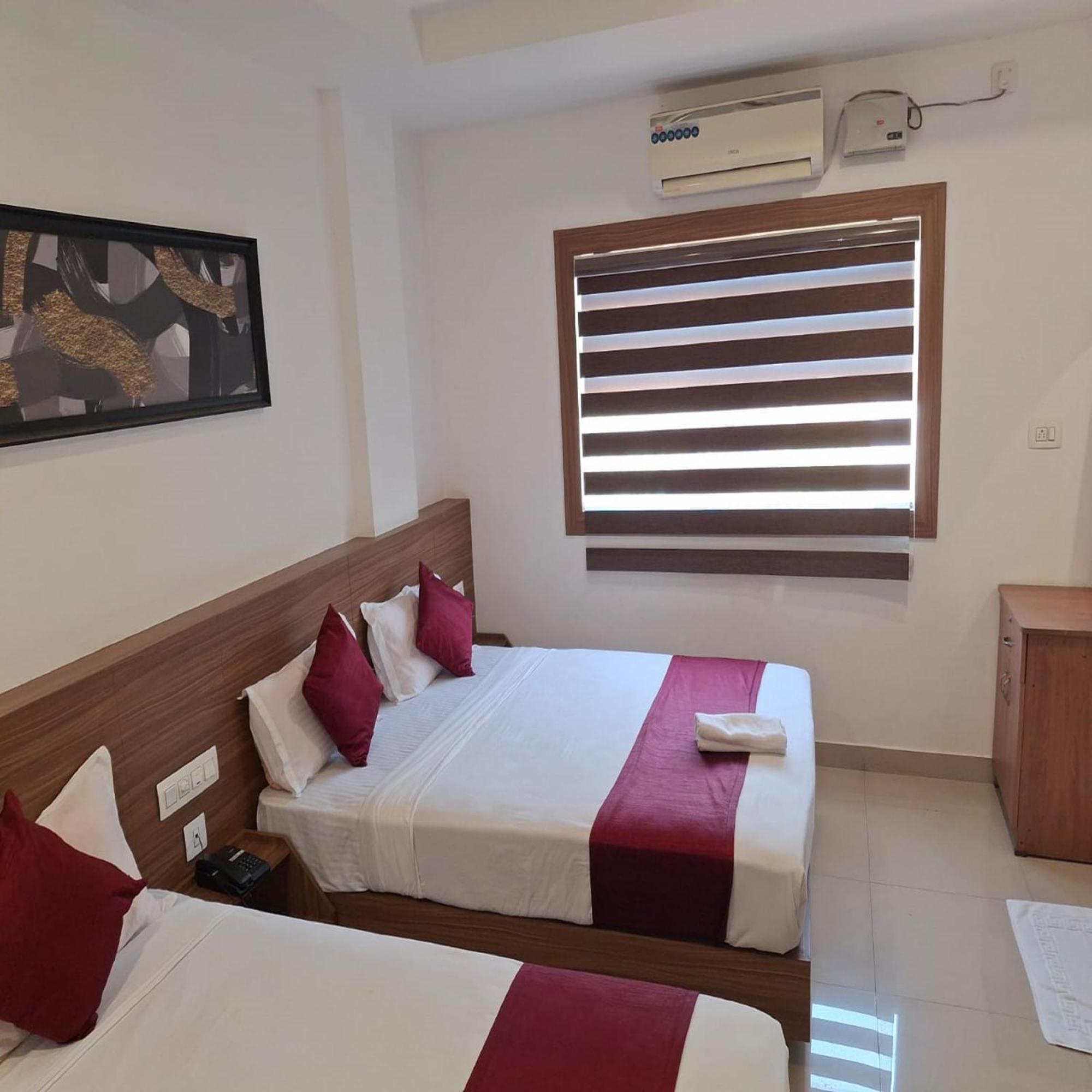 Hotel Faaz International Kannur Exterior photo